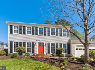 6844 Silver Ann Dr, Lorton, VA 22079