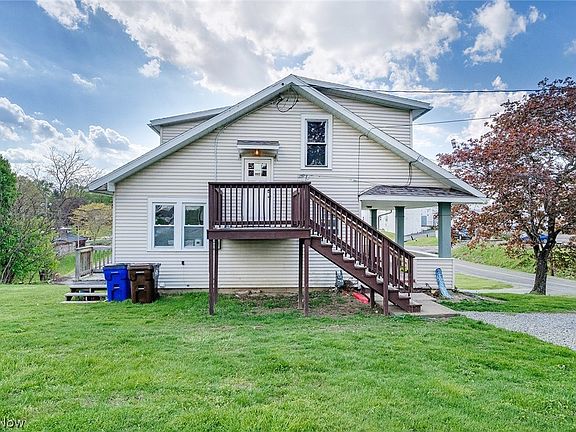 3rd image of 49215 Purinton Ave