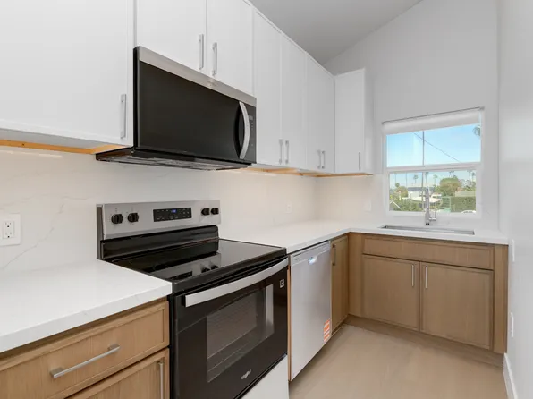 4718 Muir Ave, San Diego, CA 92107