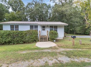 1326 Wind Creek Farm Rd, Alexander City, AL 35010