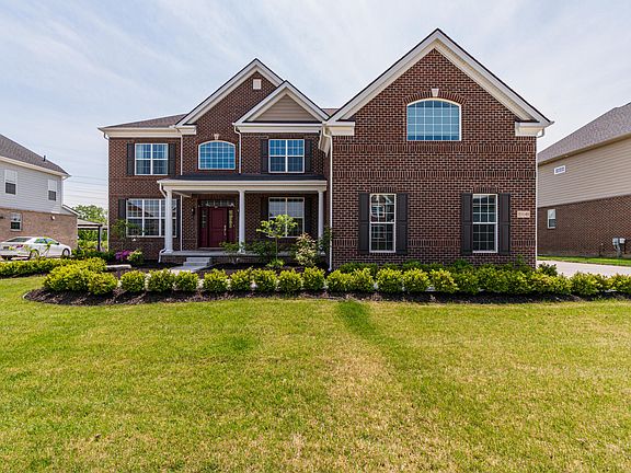 2nd image of 51140 Silverton Dr