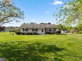 43 Red Wing Ln, Warsaw, VA 22572