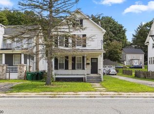 36 Bank St, Sussex Boro, NJ 07461