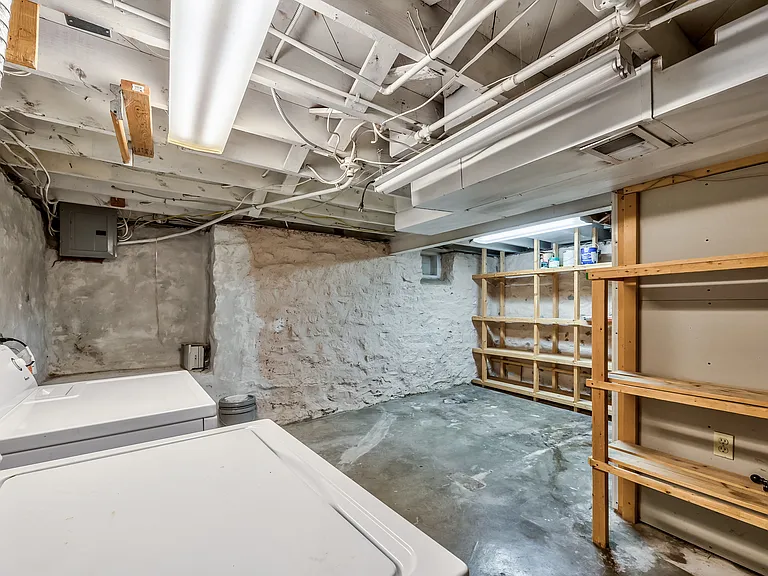 12759 Circle Dr — Photo 13