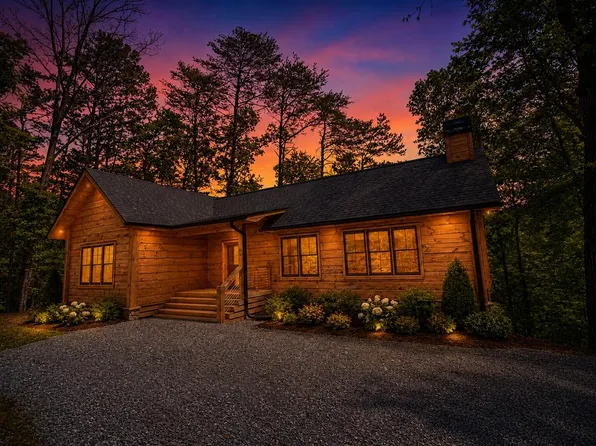 85 Moreland Trl, Blue Ridge, GA 30513