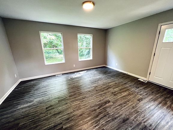 5th image of 3314 Fairfield Ave
