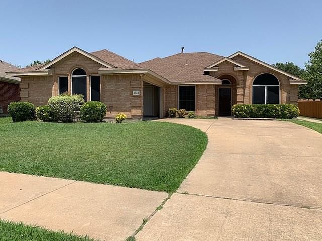 1st image of 2324 Cantura Dr