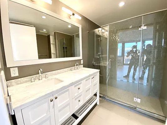 Rented by MOTION New York | media 14