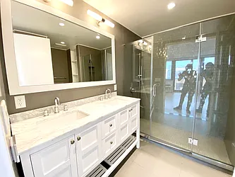 Rented by MOTION New York