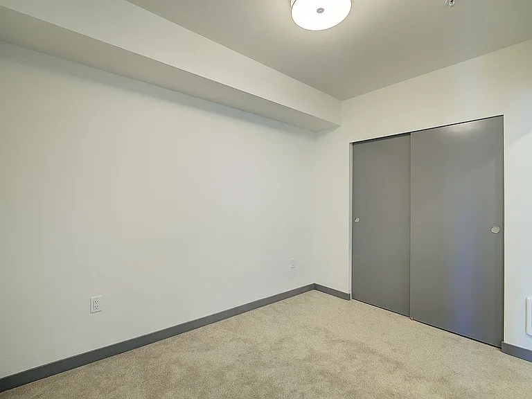 11903 NE 128th St #605 — Photo 10