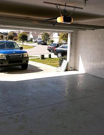 3rd image of 220 Milestone Dr