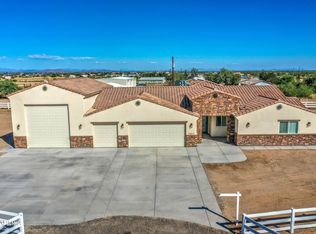 24015 W Cavedale Dr, Wittmann, AZ 85361