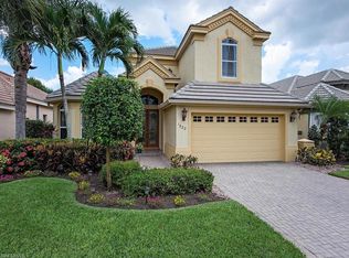 1822 Ivy Pointe Ct, Naples, FL 34109