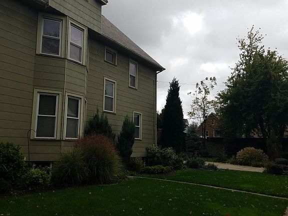 3rd image of 3502 Mapledale Ave