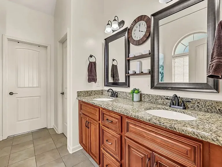 425 Carson Bailey Ct — Photo 15