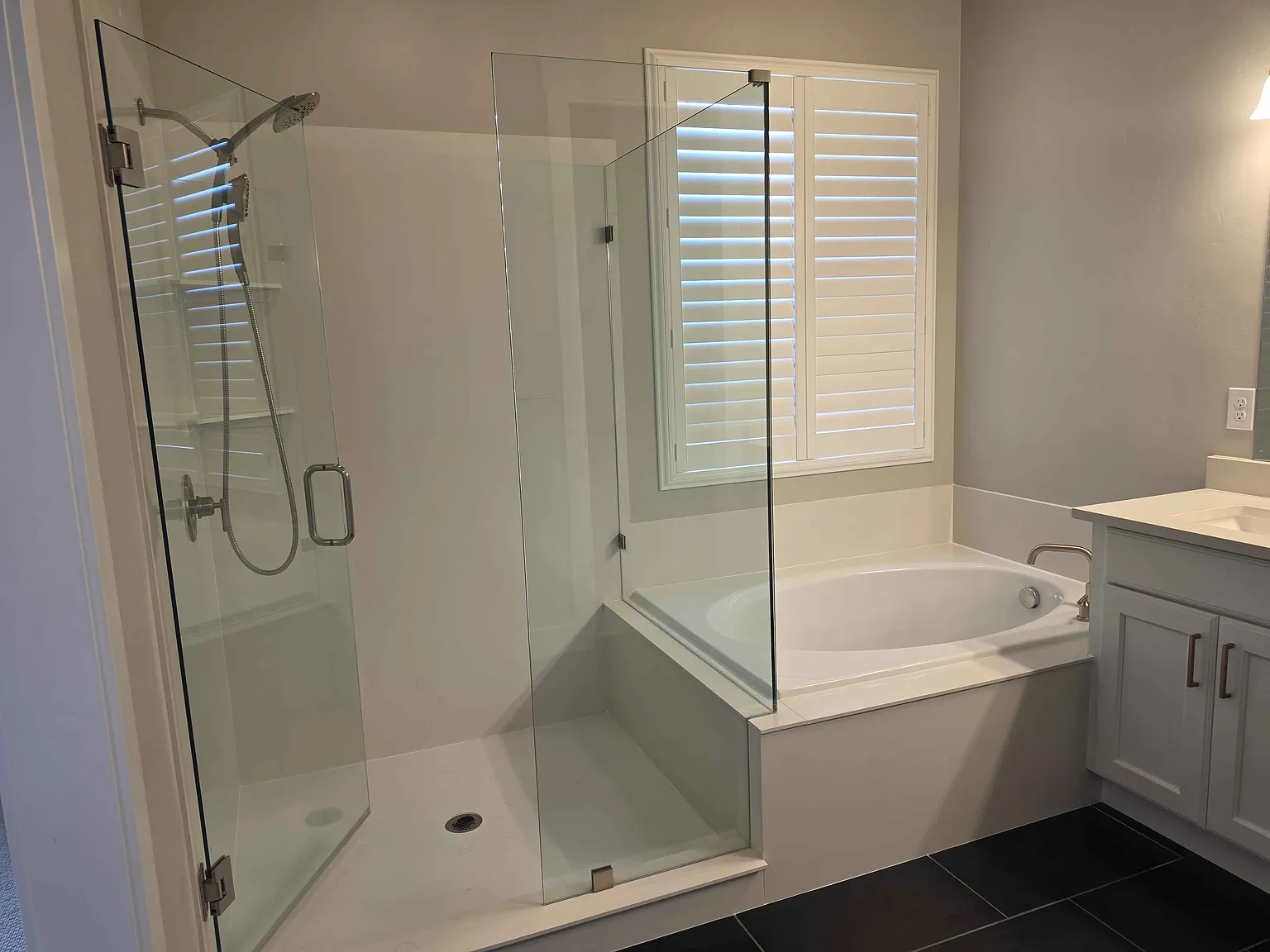 1 bed, 4277 sqft, $950 — Photo 4
