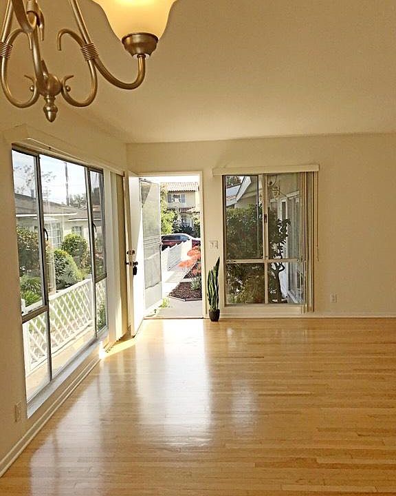 1st image of 919 18th St #D
