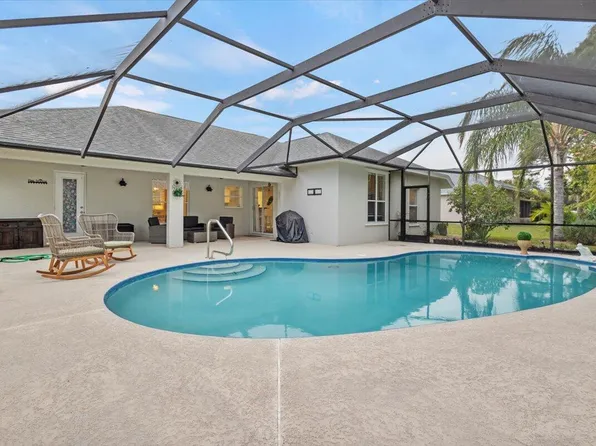 3209 SE Pinto Street, Port St Lucie, FL 34984