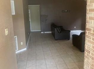 8230 Furlong Ln, Houston, TX 77071