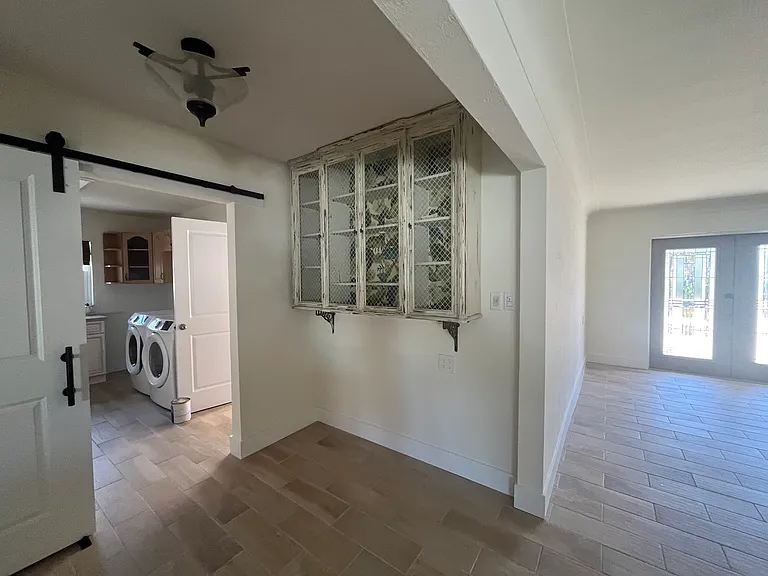 7039 Hibiscus Ave S — Photo 17