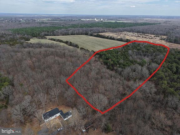 2nd image of 18491 Clay Hill Rd