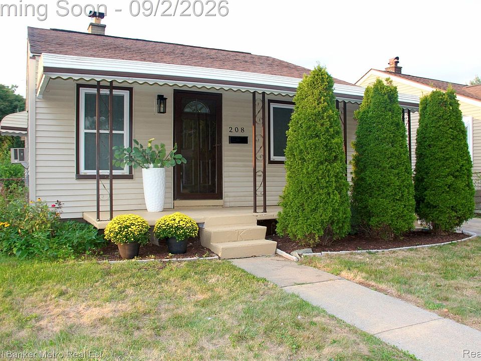 1st image of 208 W Fairmount Ave