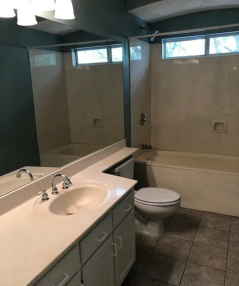 1710 Ashview Cv — Photo 11