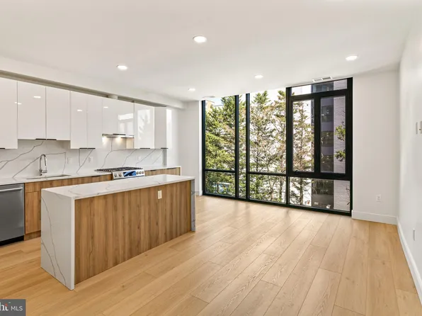 4111 Connecticut Ave NW APT 504, Washington, DC 20008