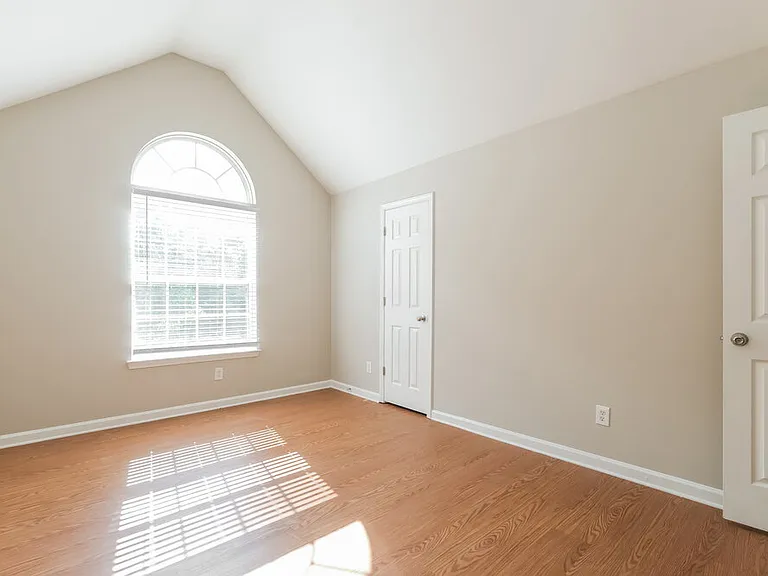 1260 Red Cedar Trl — Photo 14