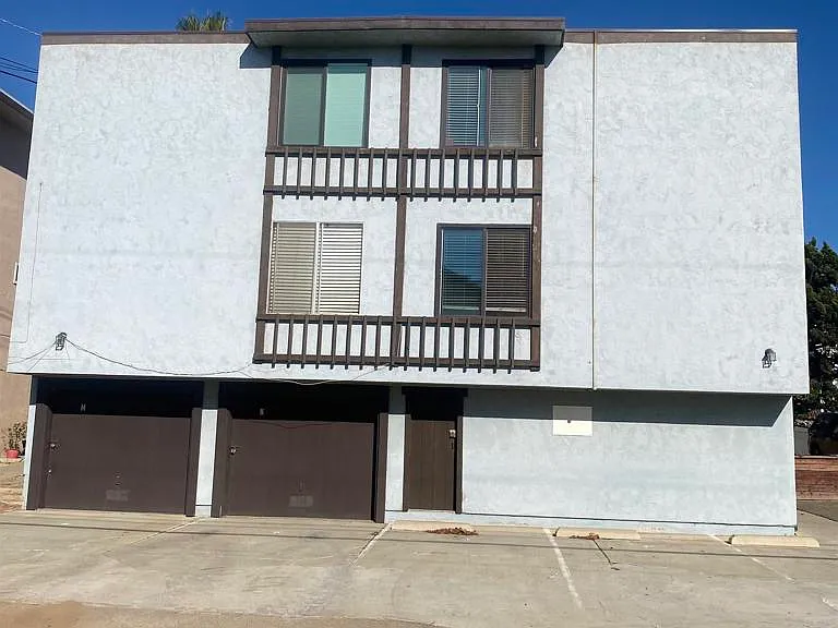 2088 Montgomery Ave #L — Photo 5