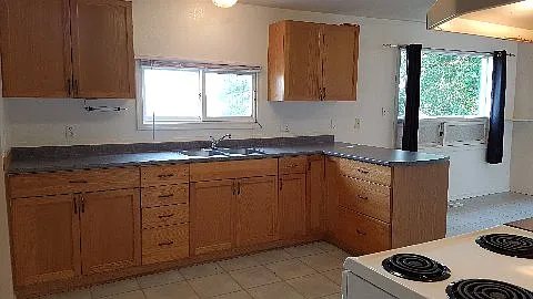 9319 106th Ave — Photo 2