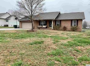 1606 Country Meadows Dr, Sevierville, TN 37862