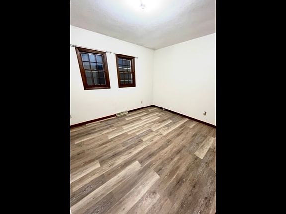 Bedroom #1