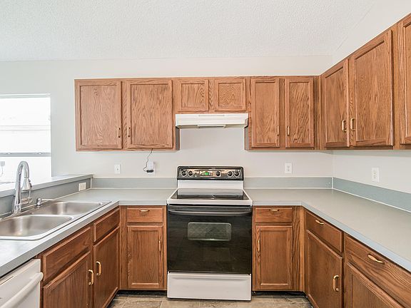 2nd image of 293 Summer Springs Ct