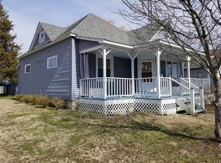 311 W Ray Ave, Christopher, IL 62822