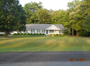 1008 Spring Valley Lake Rd, Henderson, NC 27537