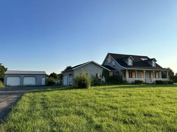 4453 Pleasantville Rd NW, Carroll, OH 43112