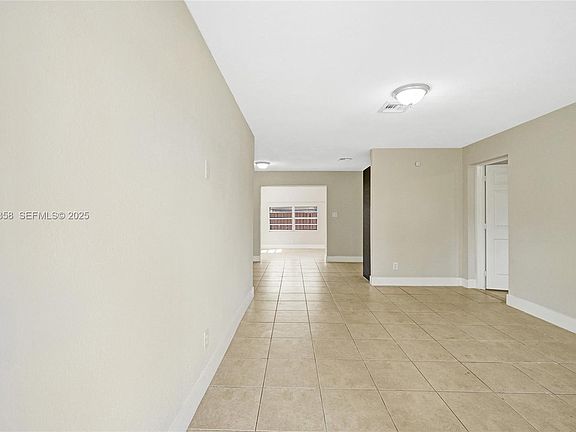 5th image of 1777 NW 34th Ave