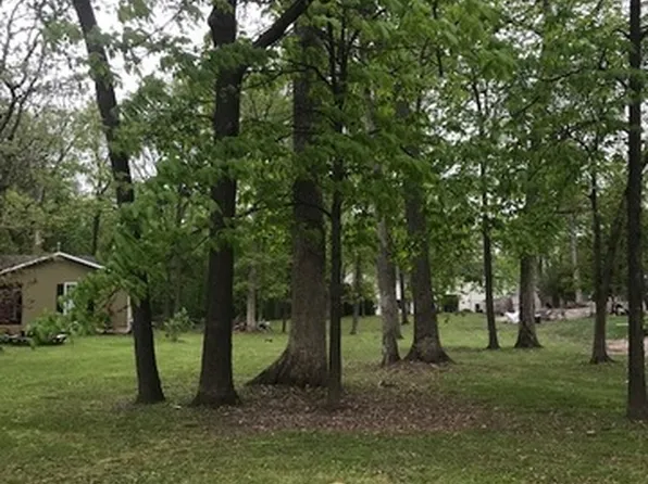 614 Rustic Rook Dr, Somonauk, IL 60552