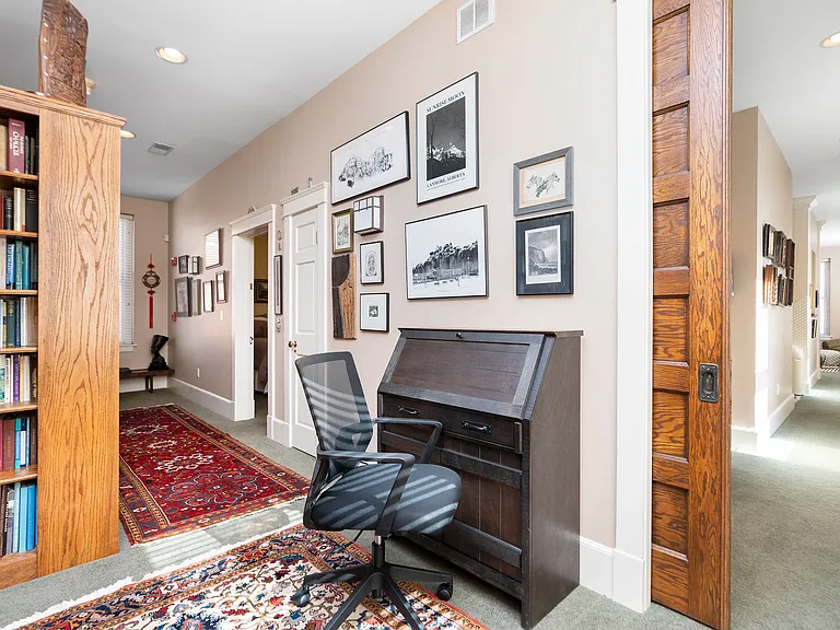 19 E Johnson St #4 — Photo 19