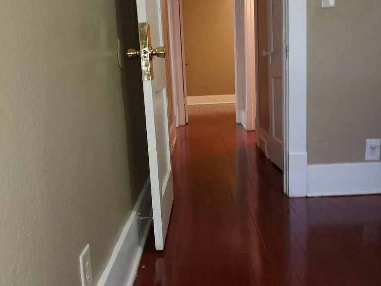 4619 California St — Photo 26