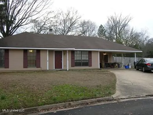107 Beaver Brook Ct, Madison, MS 39157
