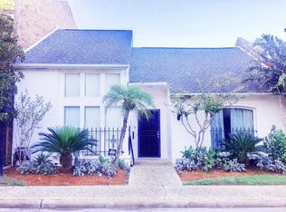 1652 S Gessner Rd, Houston, TX 77063