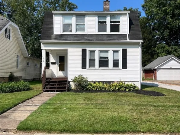 2772 6th St, Cuyahoga Falls, OH 44221