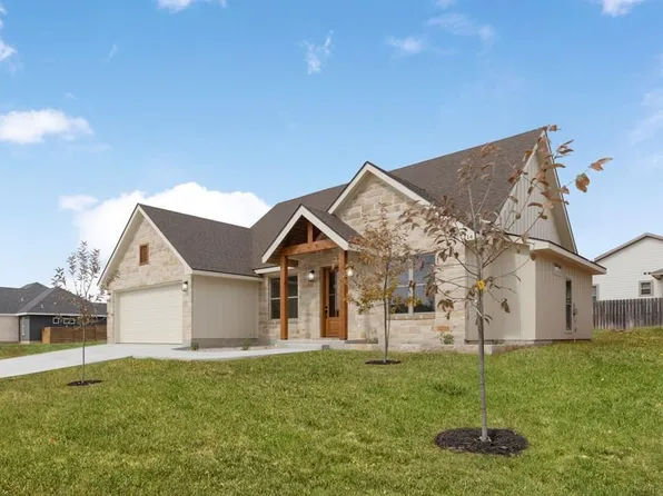114 Madrona Ln, Fredericksburg, TX 78624