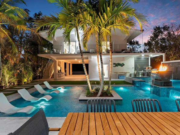 974 Shaw Dr, Key Largo, FL 33037