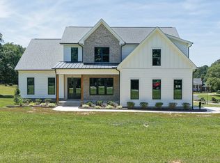 593 Pope Lake Rd, Angier, NC 27501