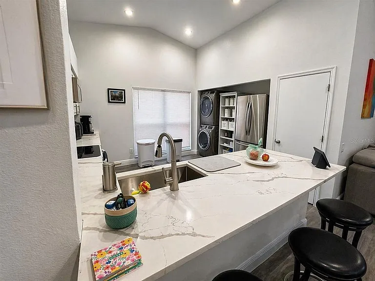 1208 Tiger Wood Ct — Photo 3