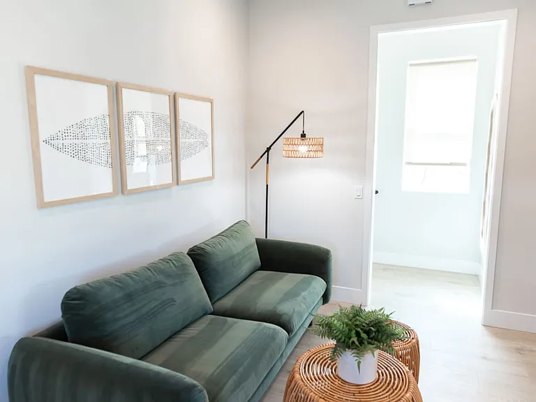 227 1st St #3 — Photo 5