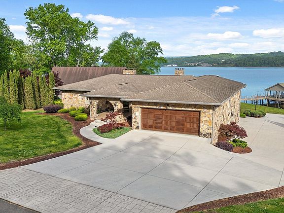 33rd image of 4919 Bal Harbor Cir